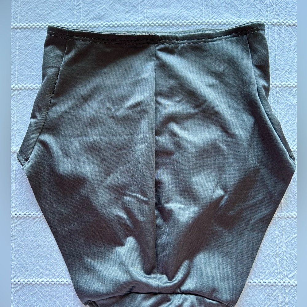 Ruby Ribbon Shaping Brief #4064 Gray Color Size X… - image 5